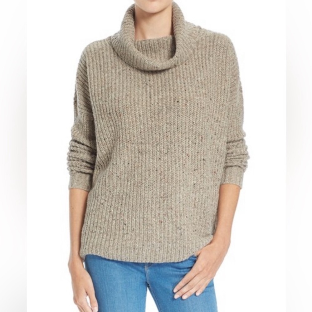 SOFT JOIE COWLNECK SWEATER WOMENS MEDIUM OATMEAL KNIT SOFT LUXE EXCELLENT $188